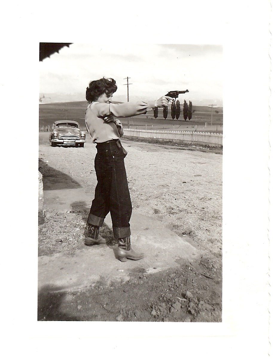 [Ila+Westover,+Clifton,+Idaho,+1948.jpg]
