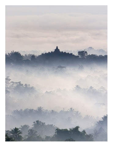 [Borobudur02.jpg]
