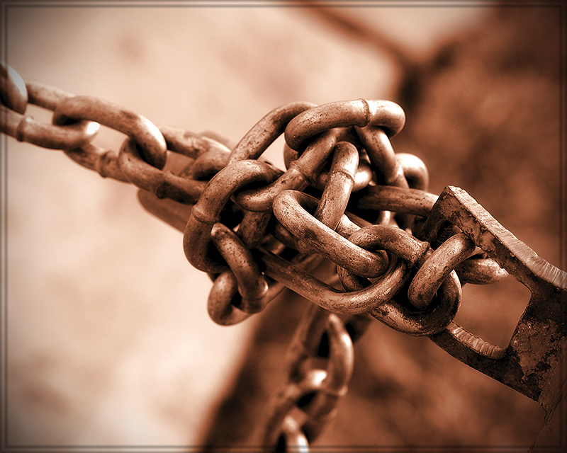 [chain+knot.jpg]