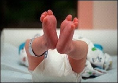 [newborn_feet.jpg]
