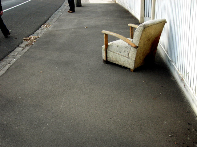 [chair+near+harris+street.jpg]