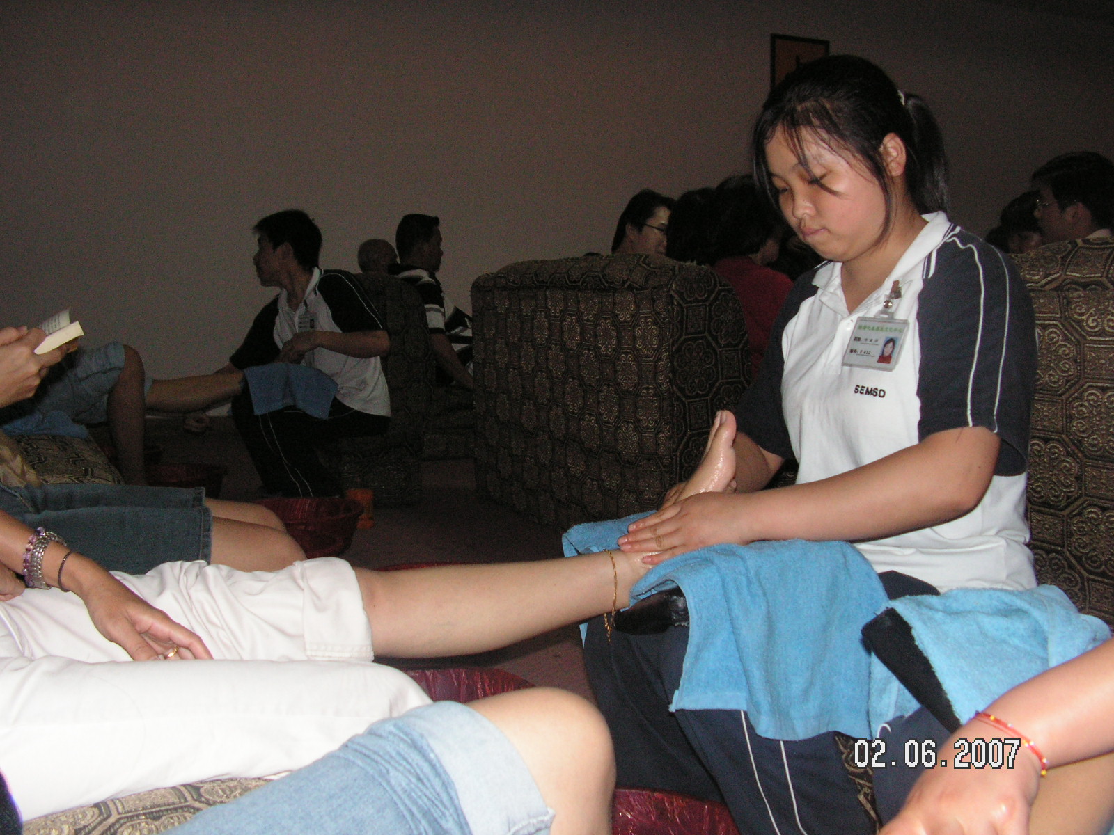 [foot+massage.JPG]