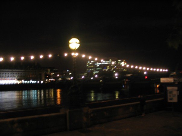 [Thames.jpg]