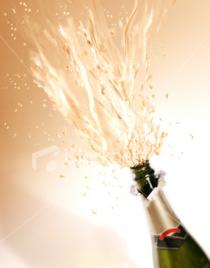 [ist2_1195460_exploding_bottle_of_champagne.jpg]