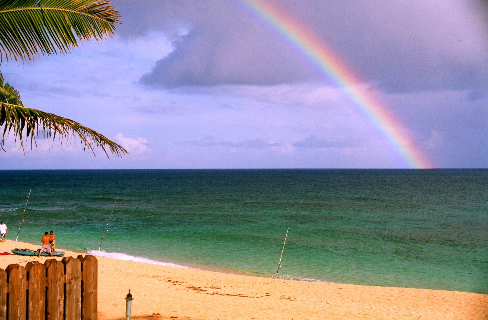 [28+Rainbow+on+Sunset+Beach-1.jpg]