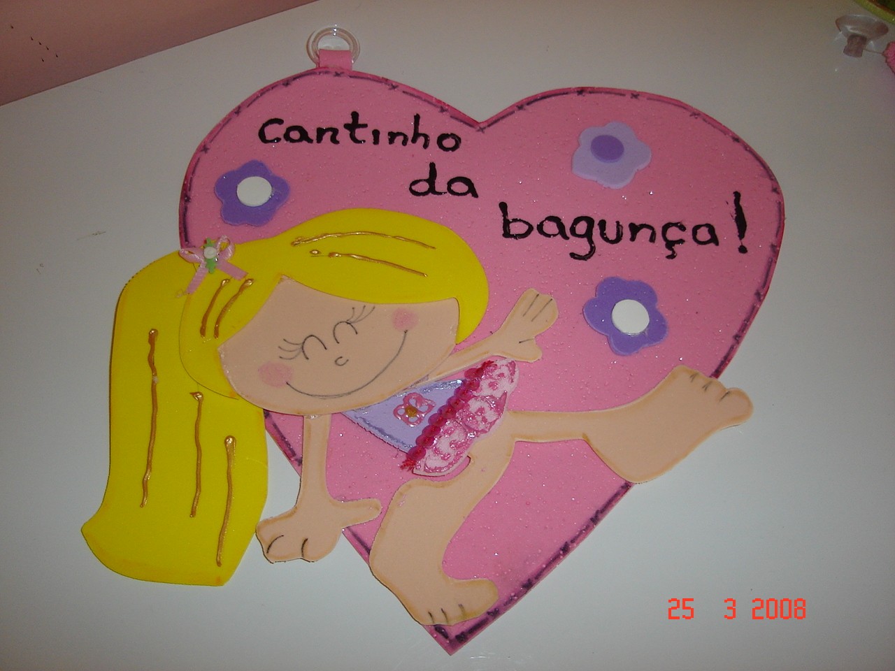 [boneca_cantinho_da_bagunca_eva.jpg]