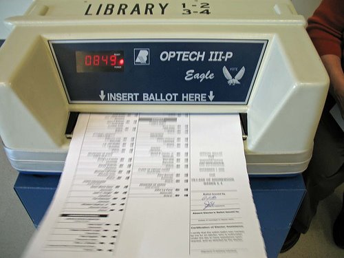 [ballot_optical_scanner..michael.newman..cr_comm.jpg]