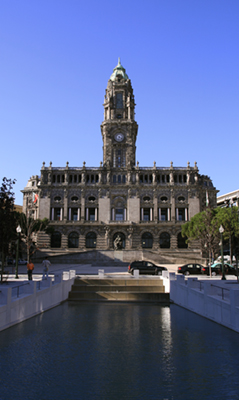 [Oporto_ayuntamiento.jpg]