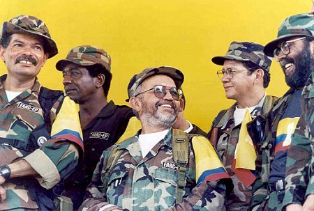 [Est+FARC.jpg]