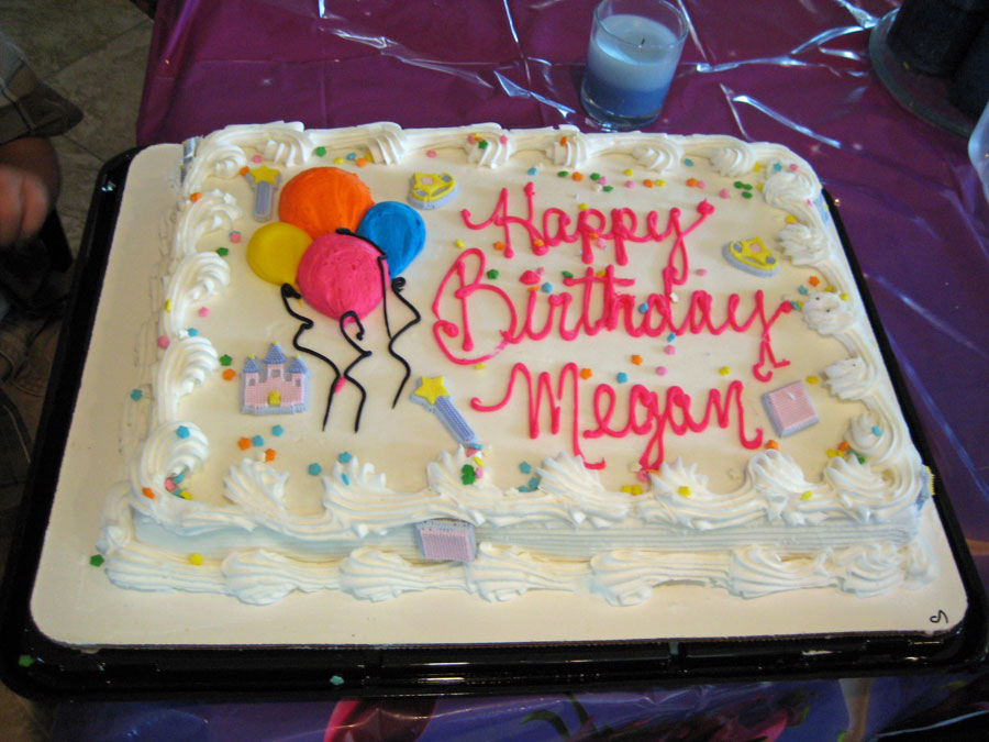 [megan-bday-cake.jpg]