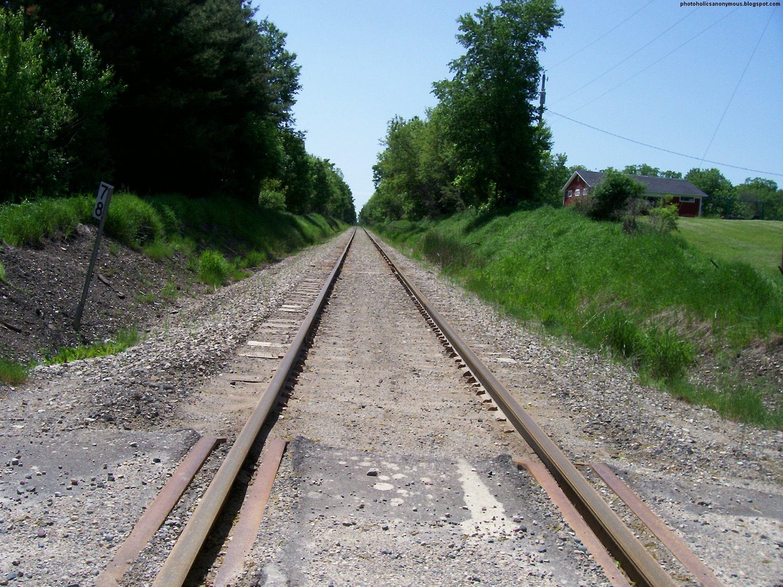 [Looking+Down+The+Train+Tracks.jpg]