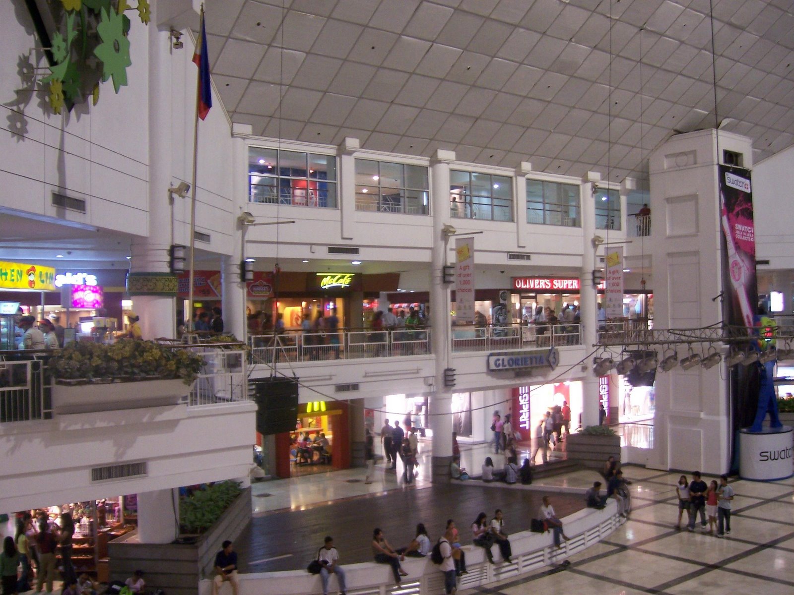 [inside+Glorietta+mall.jpg]