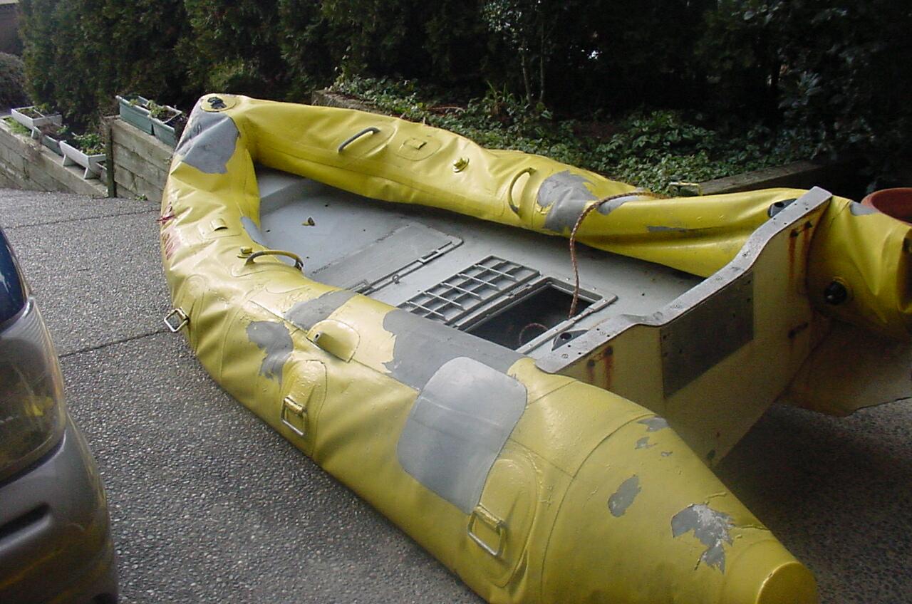 [Inflatable-Boat-Saved-From-Dumpster.jpg]