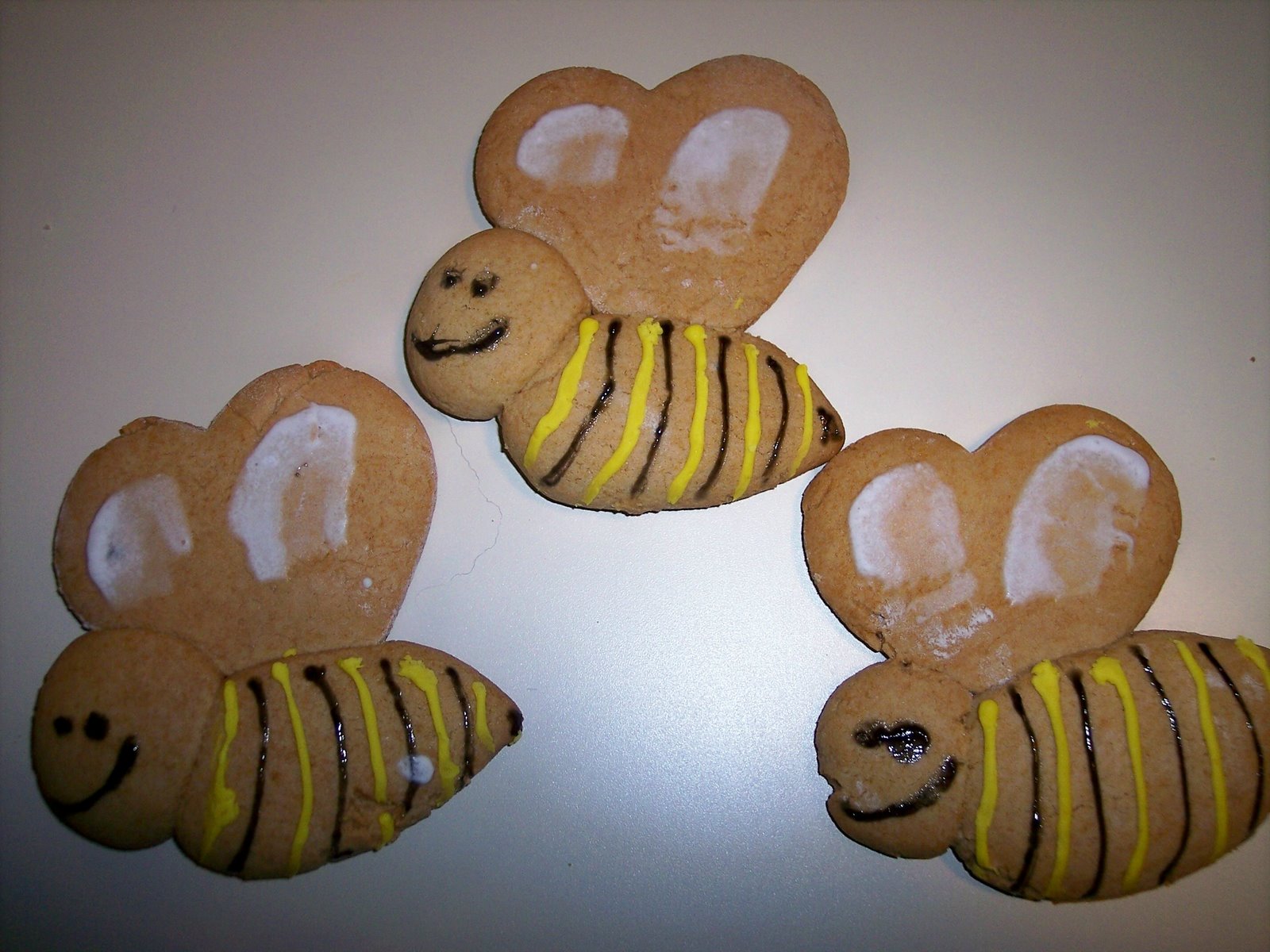 [honey+cookies.jpg]
