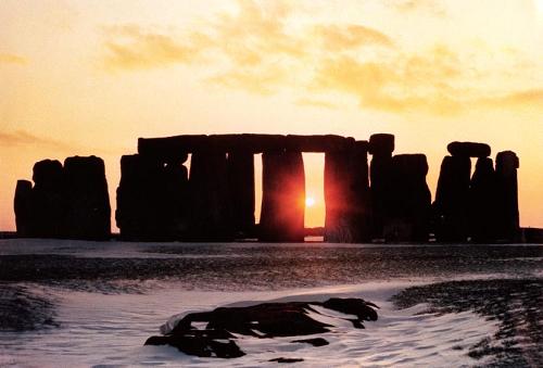 [K1BRAL001_5_Stonehenge,+Winter+Solstice+(photo)_12386.jpg]