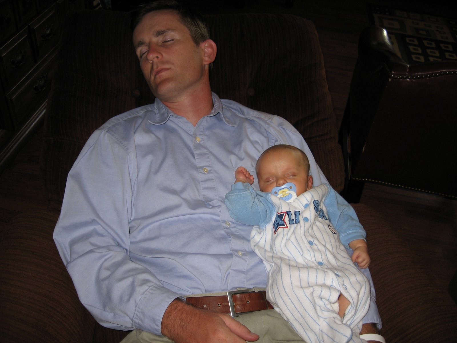 [dad+and+levi.JPG]
