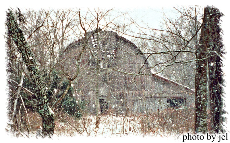[snow+barn.jpg]
