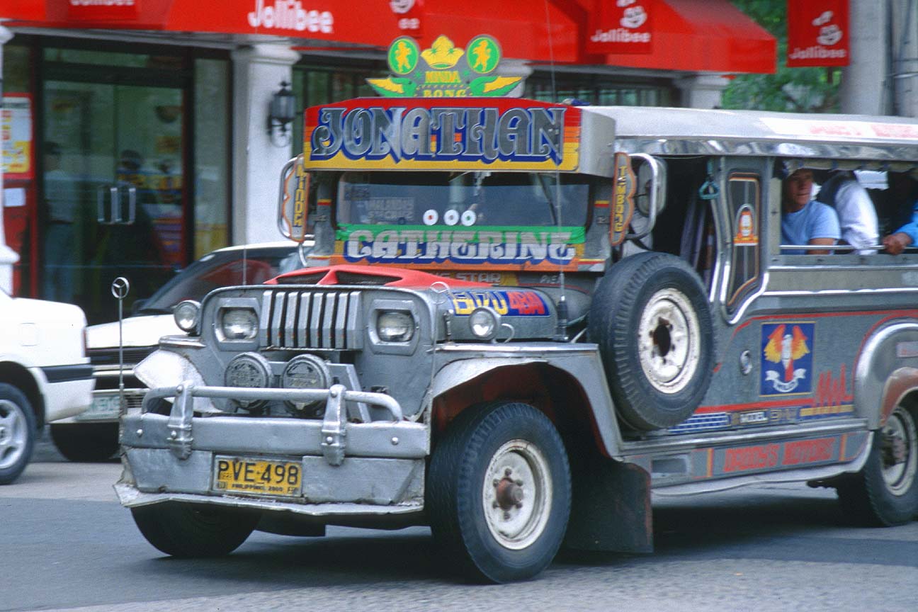[Jeepney4.jpg]