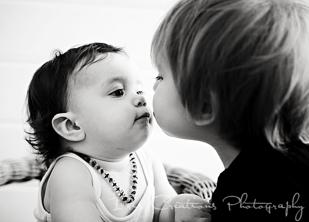 [baby+kisses+web.jpg]