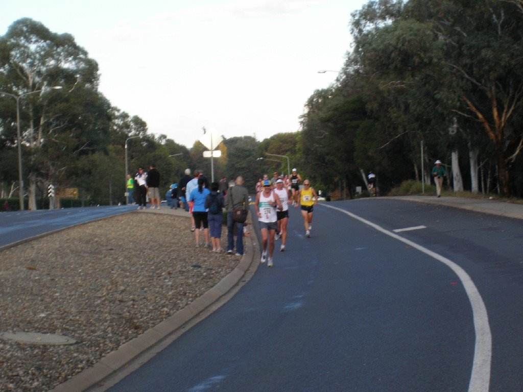 [Canberra+Marathon+2007.5.bmp]