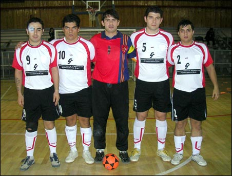 [Martín+Torres,+Federico+Díaz,+Elvis+Saldaña,+Mauro+Andrade+y+José+Giagischia.jpe]