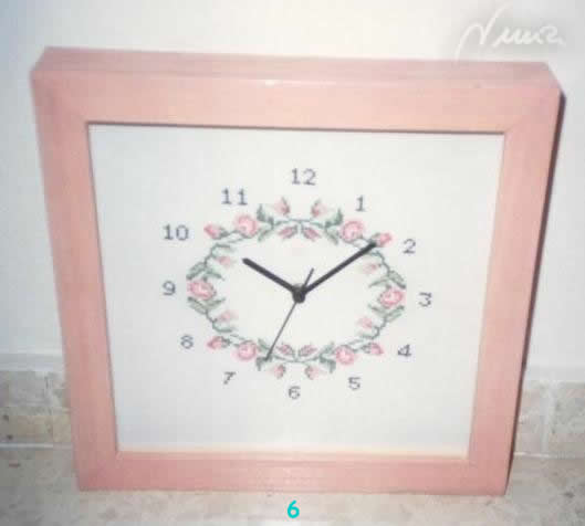 [reloj+rosas.jpg]