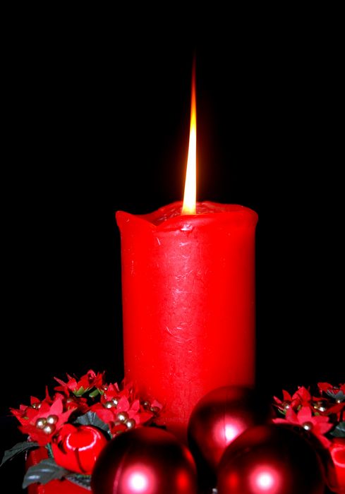 [red+christmas+candle.jpg]