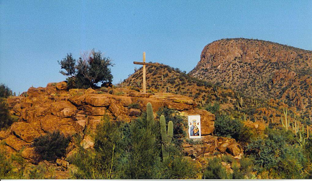 [01+meditation+trail,+retreat+center,+Tucson,+1998.jpg]