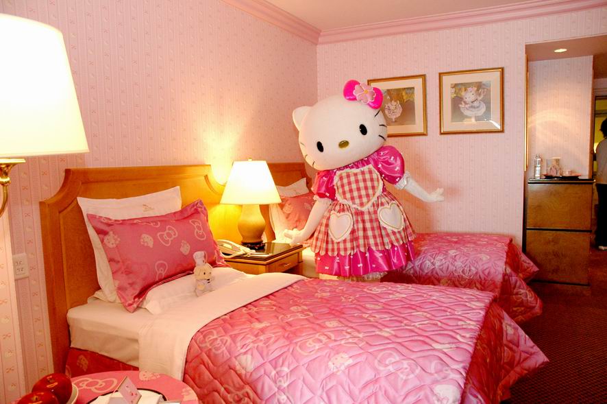 [Hotel+Hello+Kitty+09.jpg]