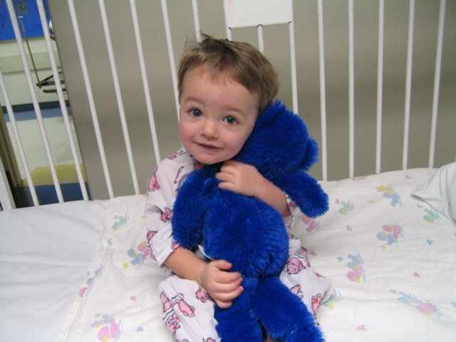 [Scott+with+blue+toy+in+hospital.JPG]