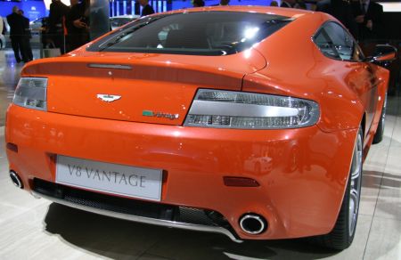[Aston+Martin+V8+Vantage+N400+2.jpg]