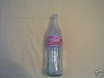 [botella+coca+extraida.jpg]