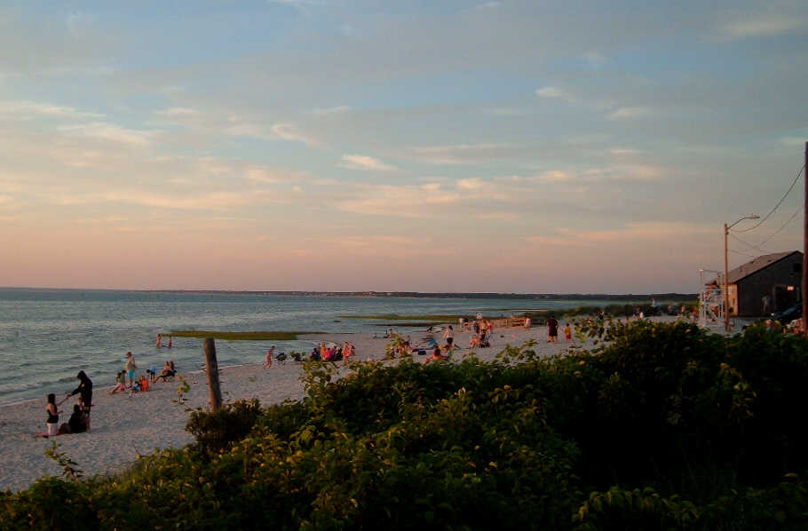 [Sunset+2++beach+crowd.jpg]