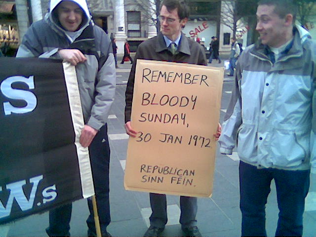 ['Bloody+Sunday'+picket+,+Dublin+,+Jan+26,+2008..jpg]