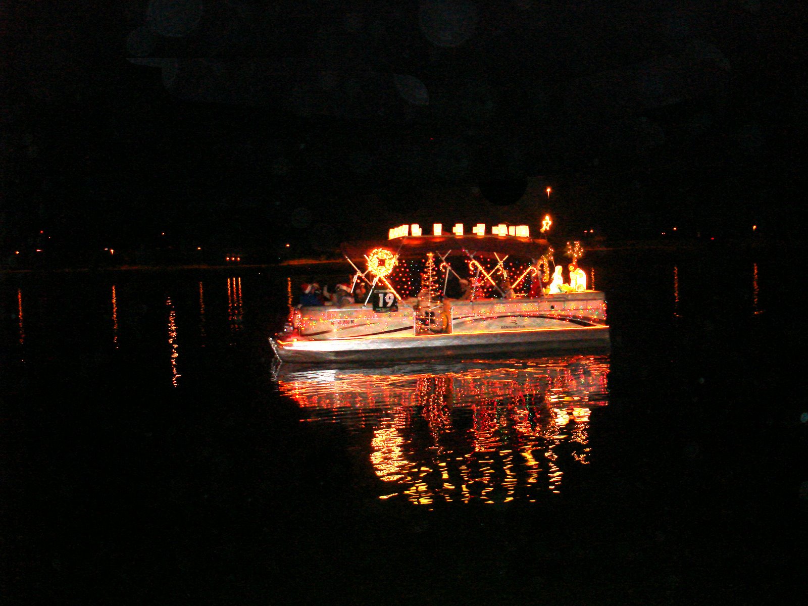 [Boat+Parade+2007+008.jpg]
