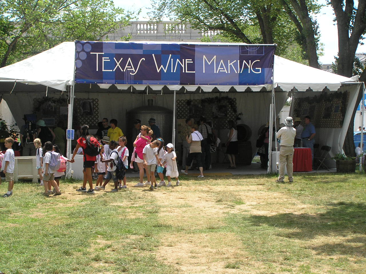 [Texas+wine+making.JPG]