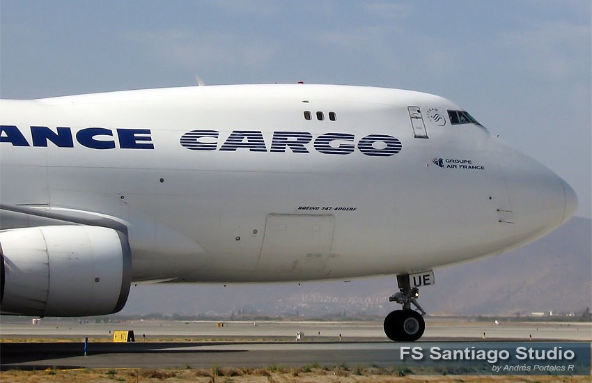 [AP_744F_Air_France_Cargo.jpg]