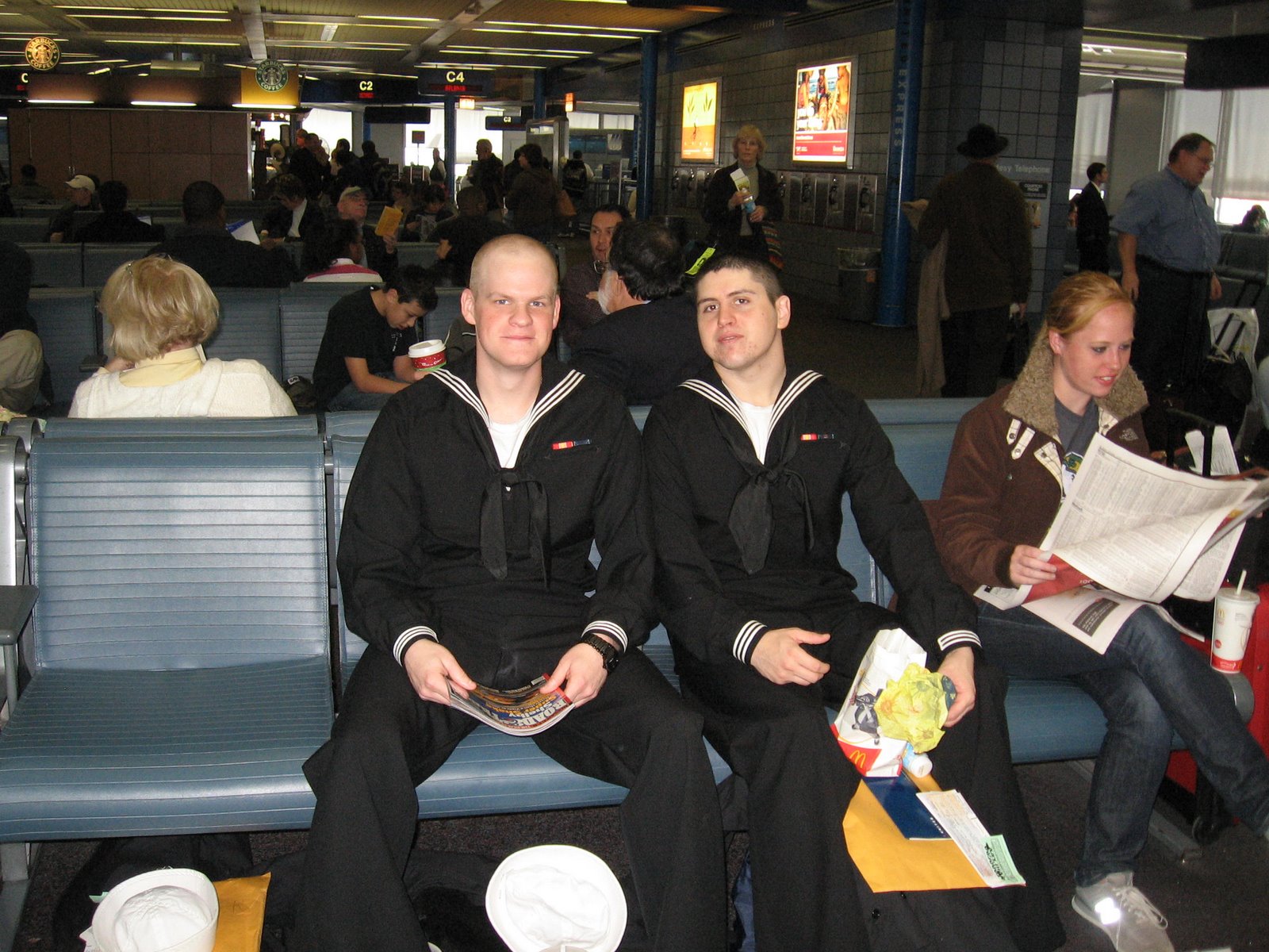 [Chicago+sailors+18+Nov+2007.jpg]