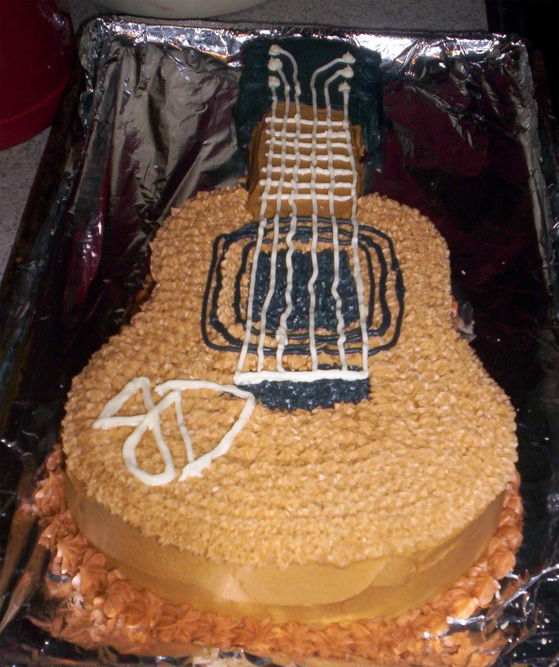 [Guitar+Cake.jpg]