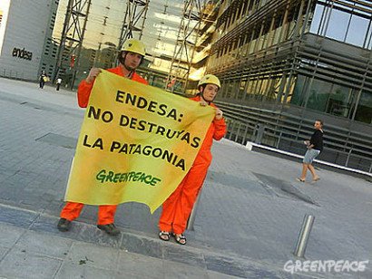 [Greenpeace-Endesa.jpg]