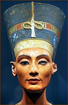 [bust-of-queen-nefertiti-egypt.jpg]