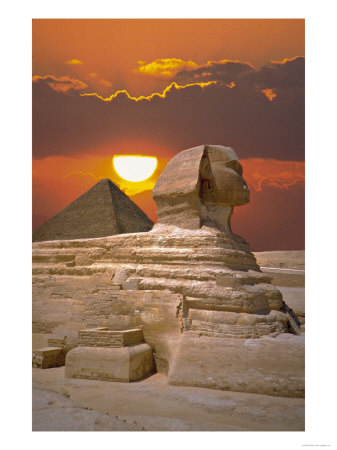 [363981a~Sphinx-and-Pyramid-at-Sunset-Posters.jpg]
