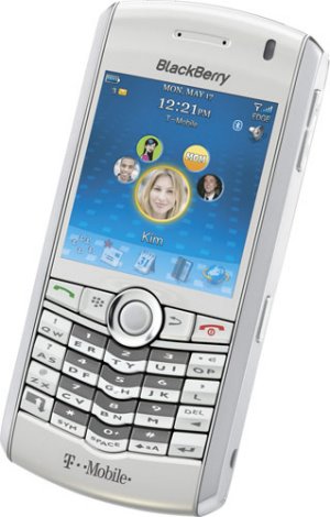 [t-mobile-white-blackberry-pearl.jpg]