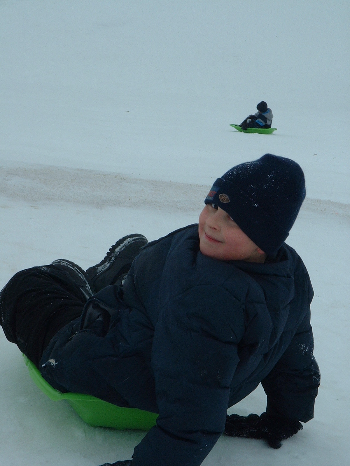 [sledding+Feb+2007008.JPG]