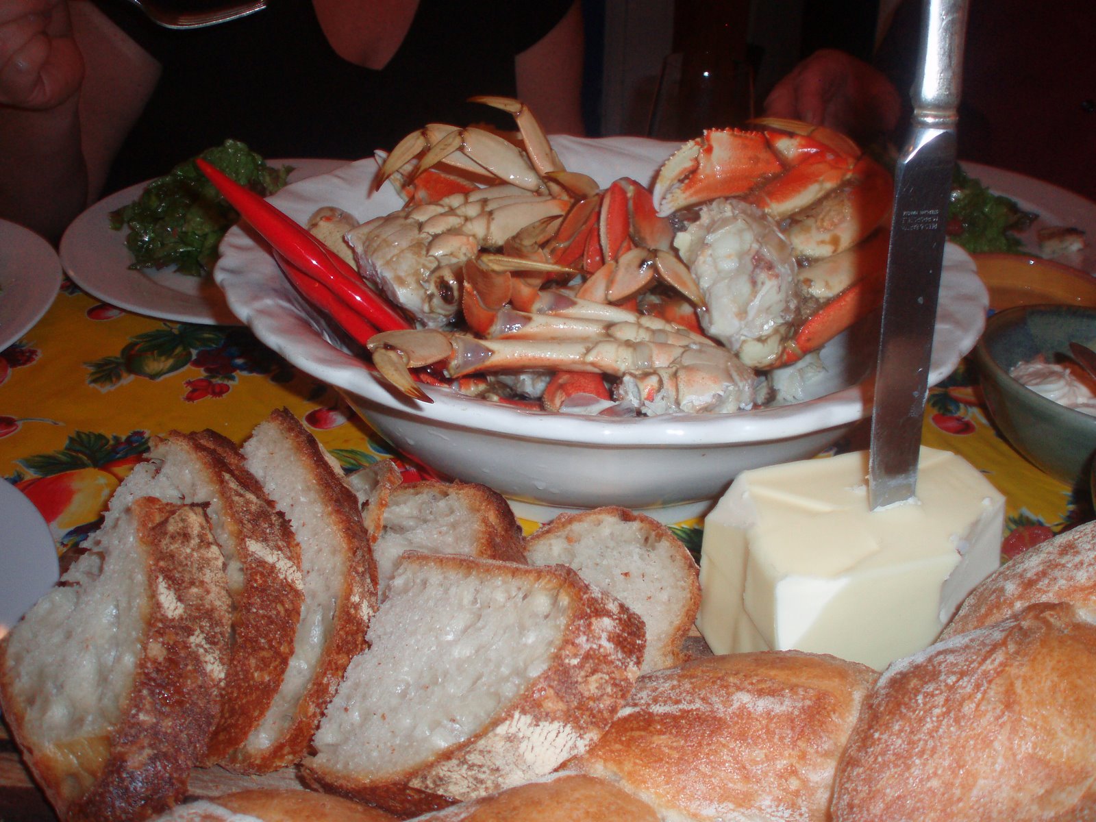 [crabs+bread+and+butter.JPG]
