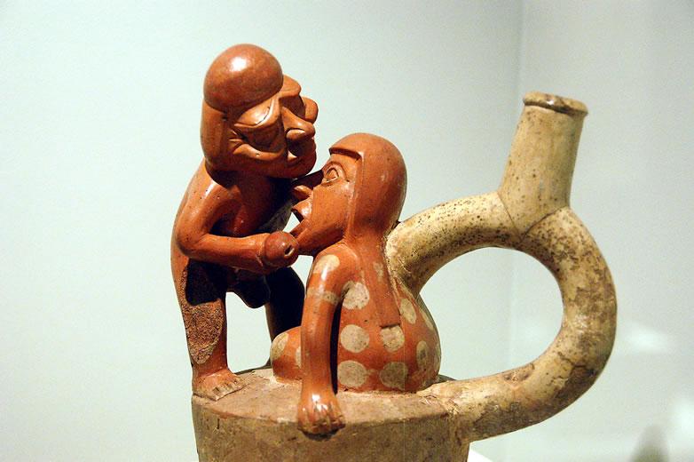 [Lima+-+Museo+Rafael+Larco+pottery+Moche5_jpg.jpg]