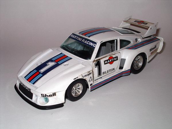 [Porsche+935+TT+Martini.JPG]