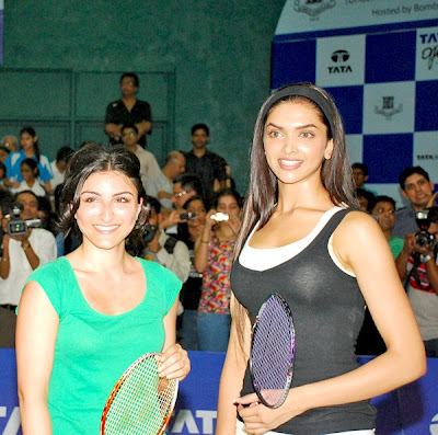 Deepika Padukone and Soha Ali Khan in Tata Open Badminton Tournament