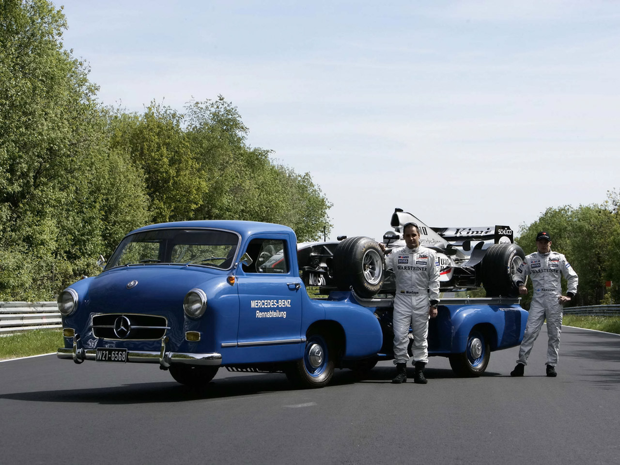 [1954-Mercedes-Benz-Blue-Wonder-Transporter-SA-1280x960.jpg]