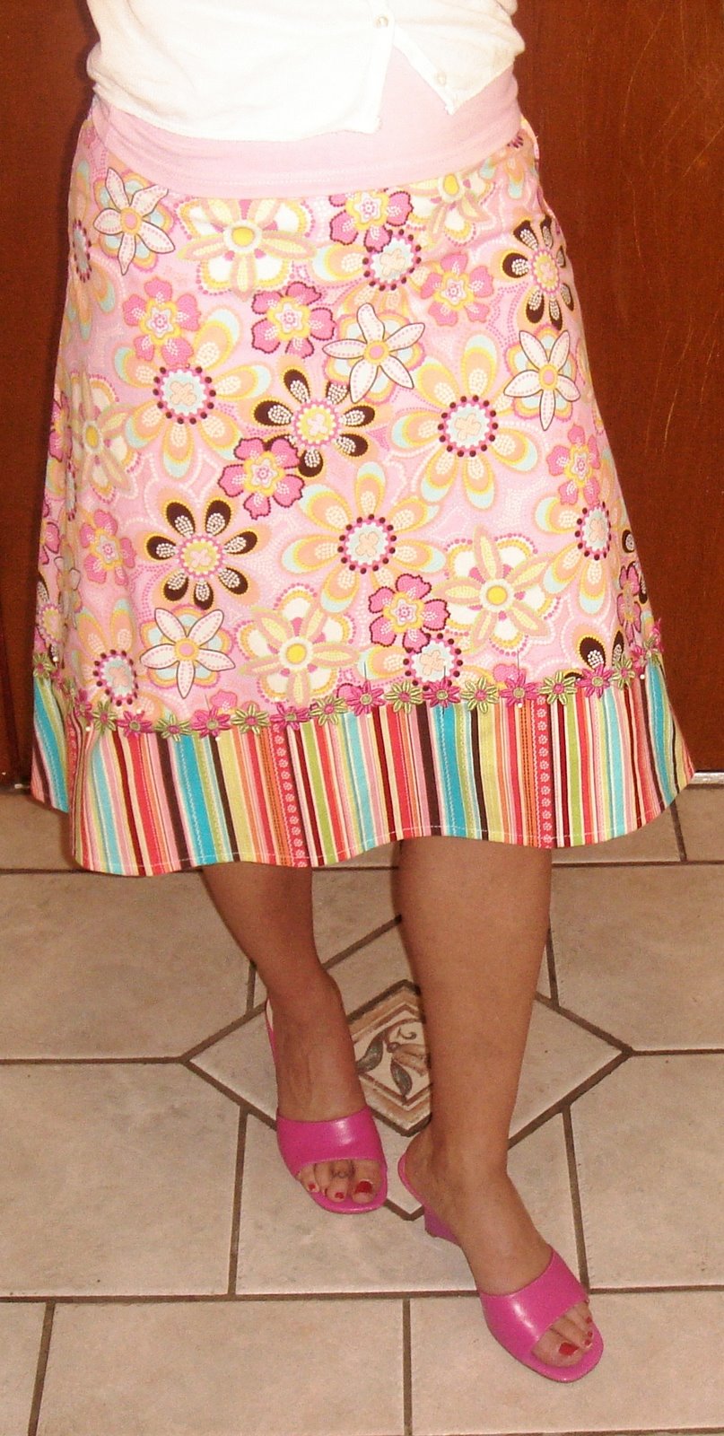 [Pink+Skirt.JPG]